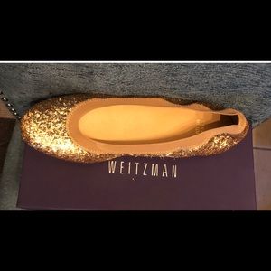 NEW BOX Stuart Weitzman Gold glitter flat 10M